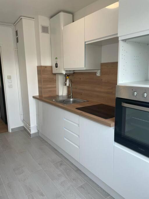 Renove Et Spacieux, Terrasse, 4 Pers Apartment Franconville (Val-d'Oise)